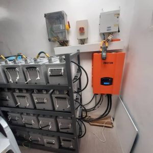 15kva Hybrid inverter with 24 tubular batteries